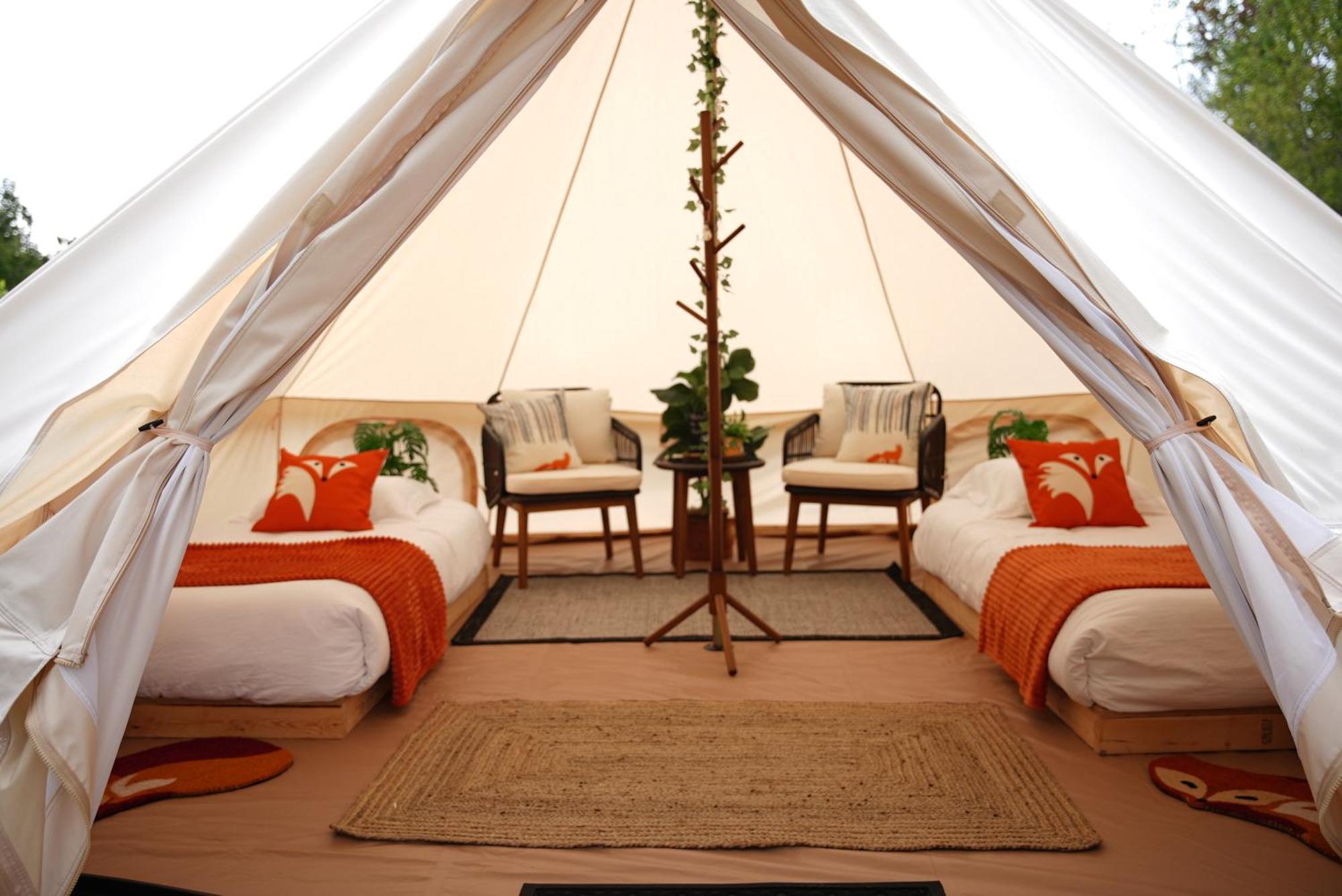 فندق Grotto Getaway Miller Lake المظهر الخارجي الصورة
